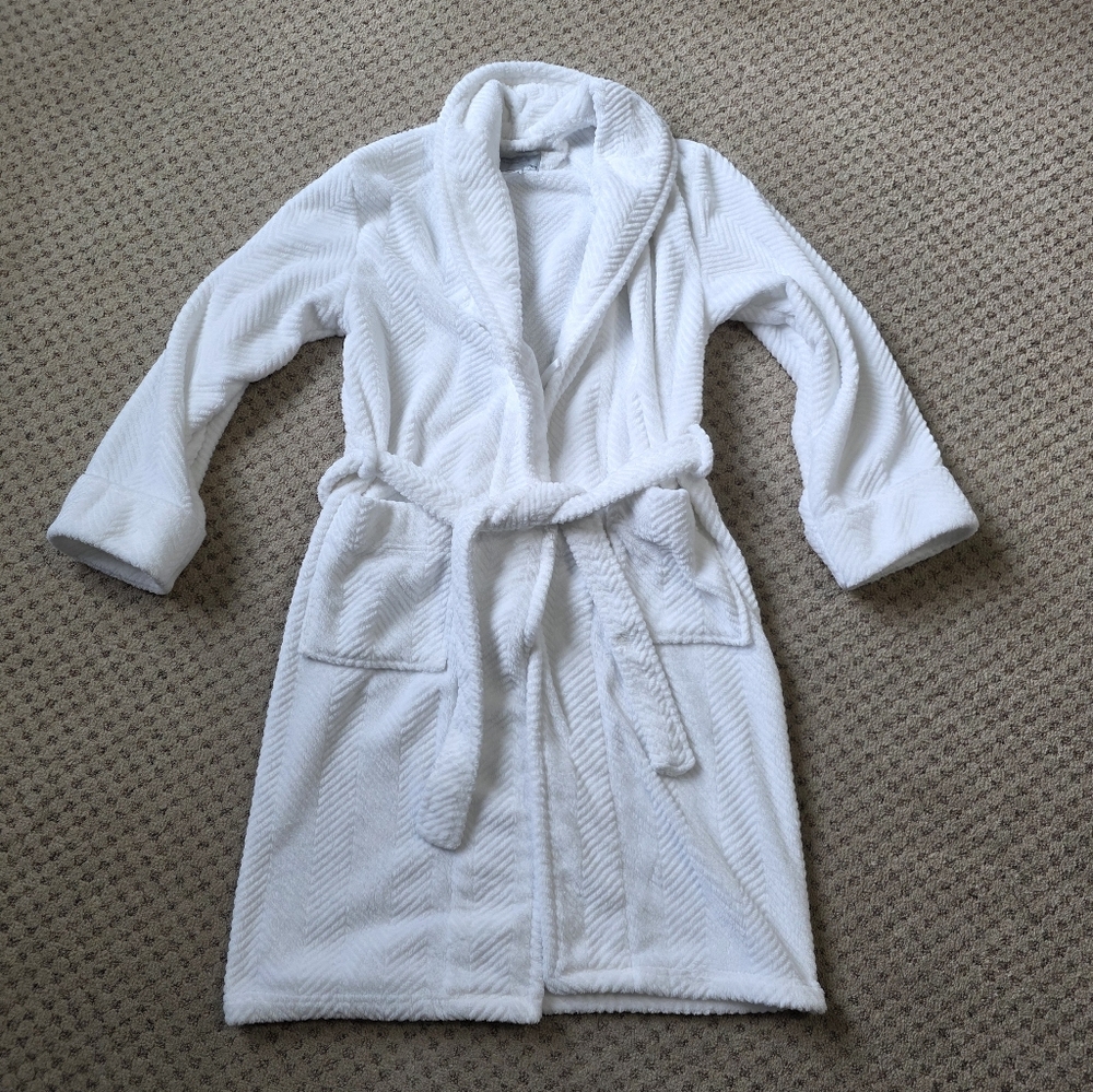 Daniel buchler robe
